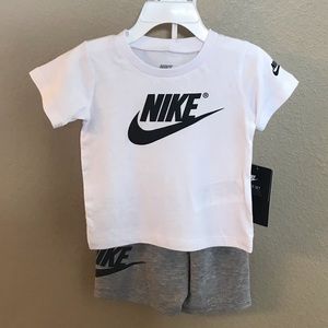 New Nike Toddler Set